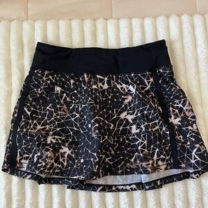Lululemon Geometric Patterned Skirt